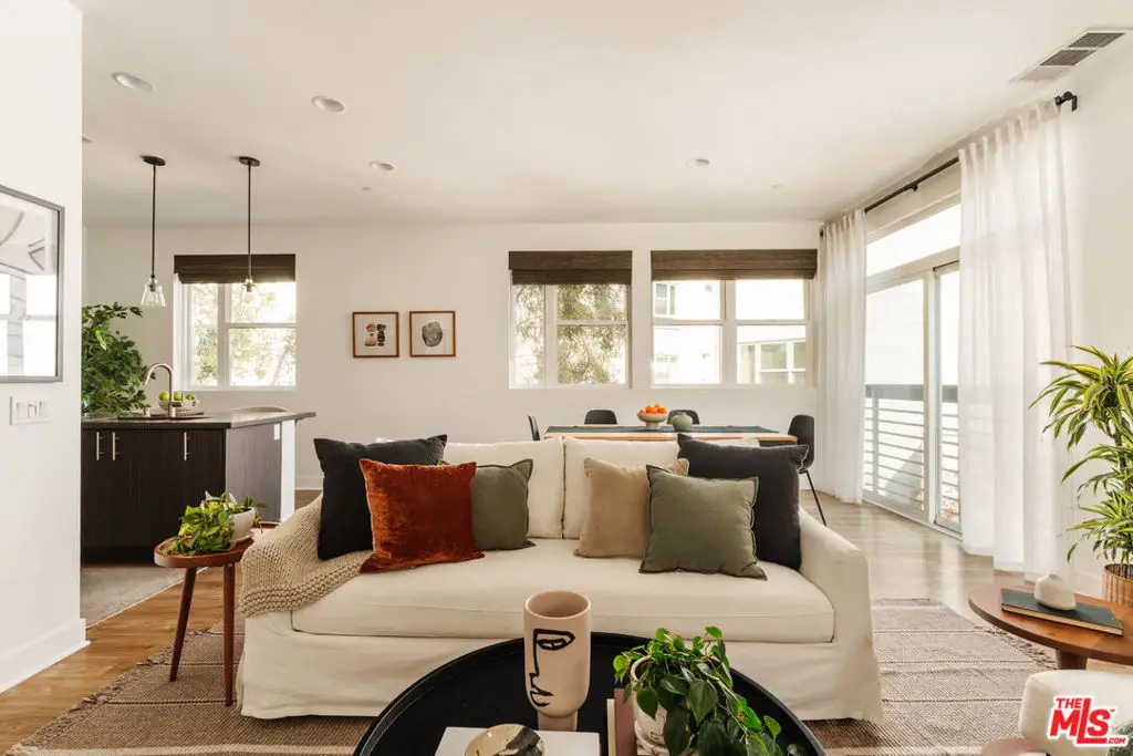 2753 Waverly Drive #601, Los Angeles, CA 90039 - #1