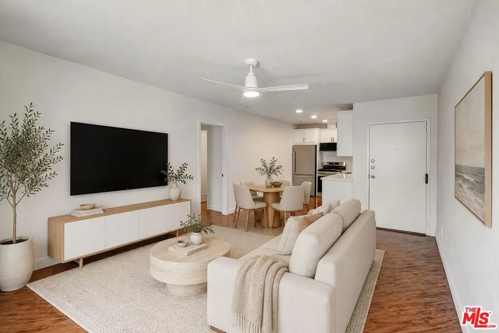 4506 Saugus Avenue #10, Sherman Oaks, CA 91403 - #1
