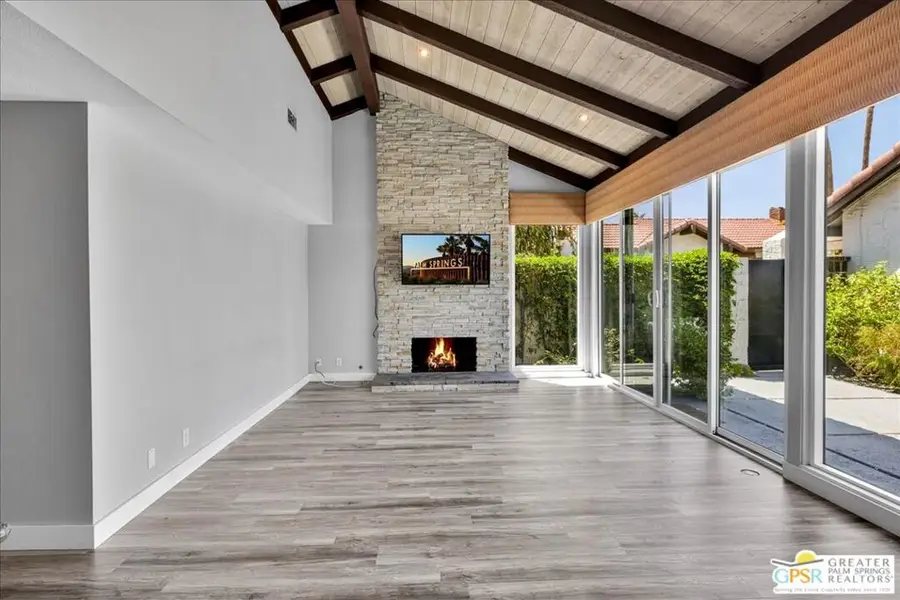 2545 S Gene Autry Trail #F, Palm Springs, CA 92264 - #2