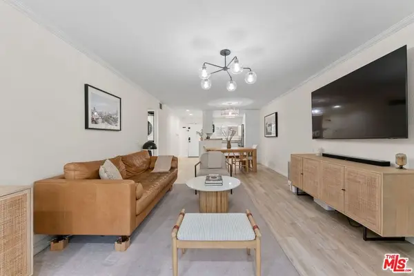 5515 Canoga Avenue #220, Woodland Hills, CA 91367