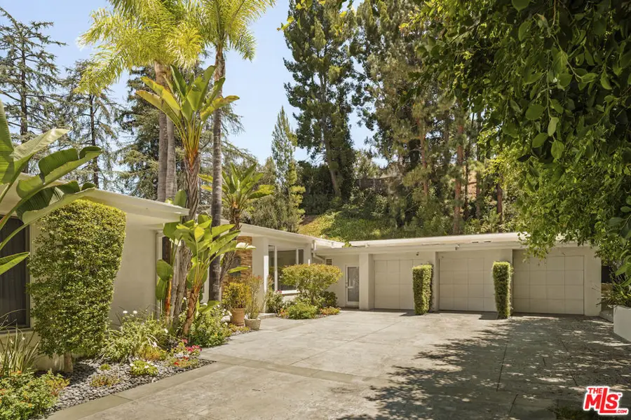4101 Clear Valley Drive, Encino, CA 91436 - #3