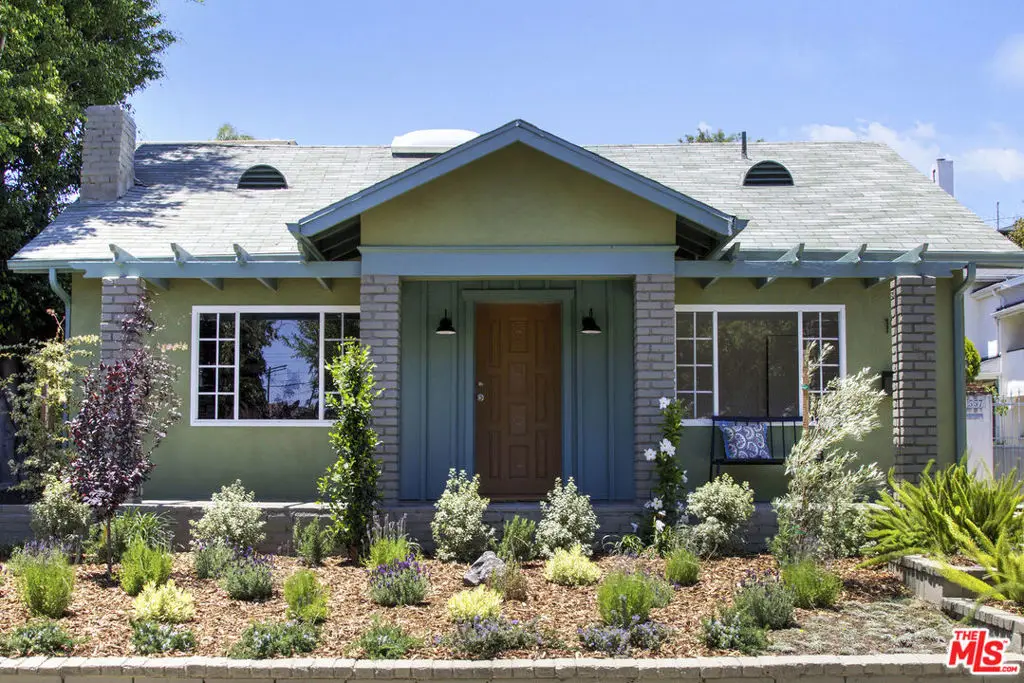 1561 Carmona Avenue, Los Angeles, CA 90019 - #1