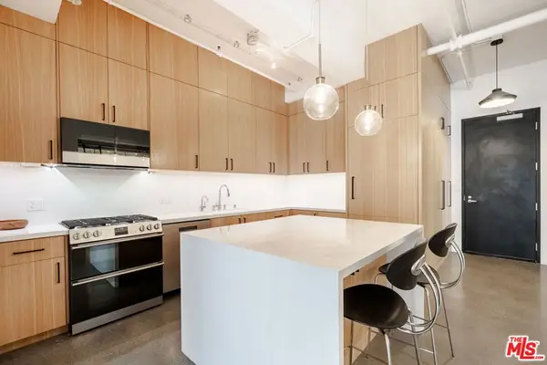 849 S Broadway #603, Los Angeles, CA 90014