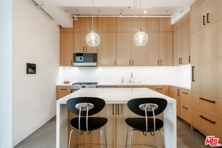 849 S Broadway #603, Los Angeles, CA 90014 - #3