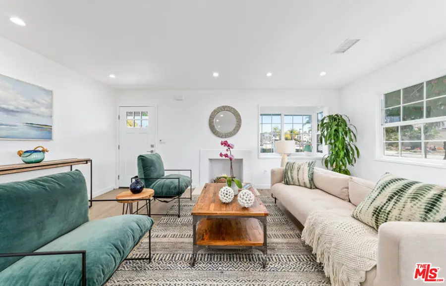 2957 Midvale Avenue, Los Angeles, CA 90064 - #3