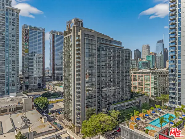 1155 S Grand Avenue #1707, Los Angeles, CA 90015