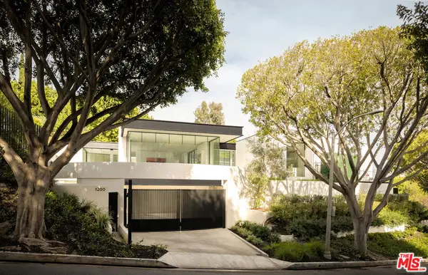 1200 Laurel Way, Beverly Hills, CA 90210