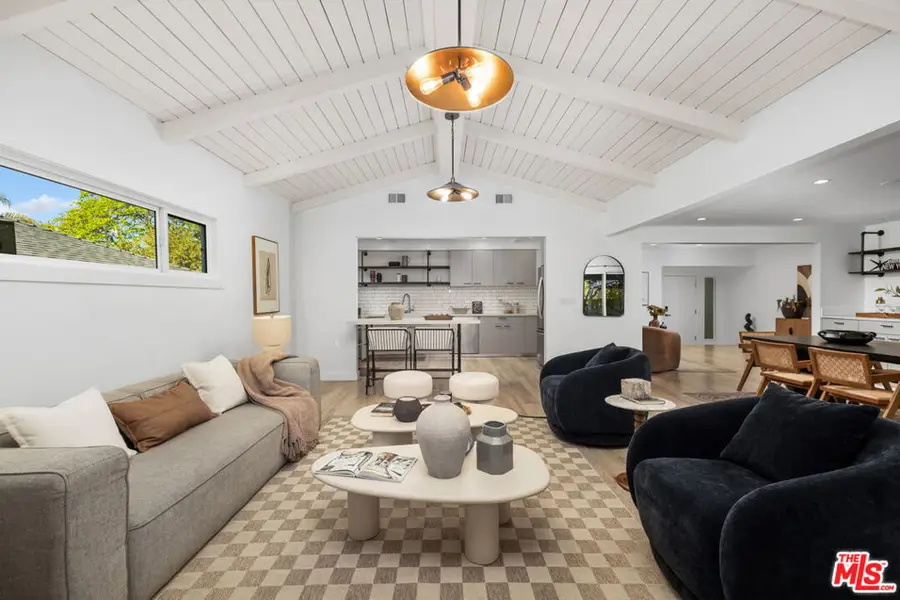 5751 Andasol Avenue, Encino, CA 91316 - #2