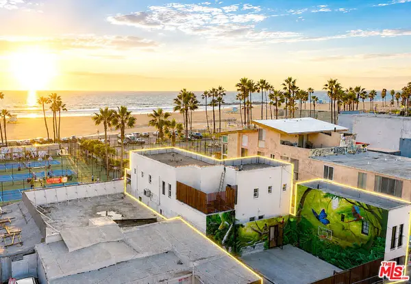 1915 Ocean Front Walk, Venice, CA 90291