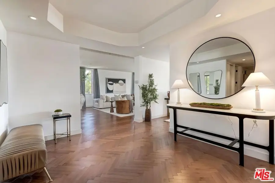 300 N Swall Drive #452, Beverly Hills, CA 90211 - #2