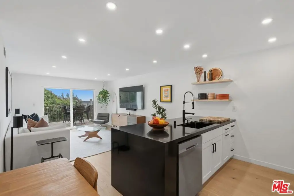 1230 Horn Avenue #305, West Hollywood, CA 90069 - #1