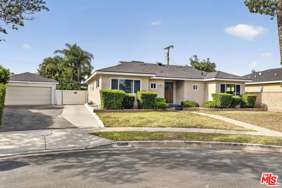 15909 Vintage Street, North Hills, CA 91343 - #2