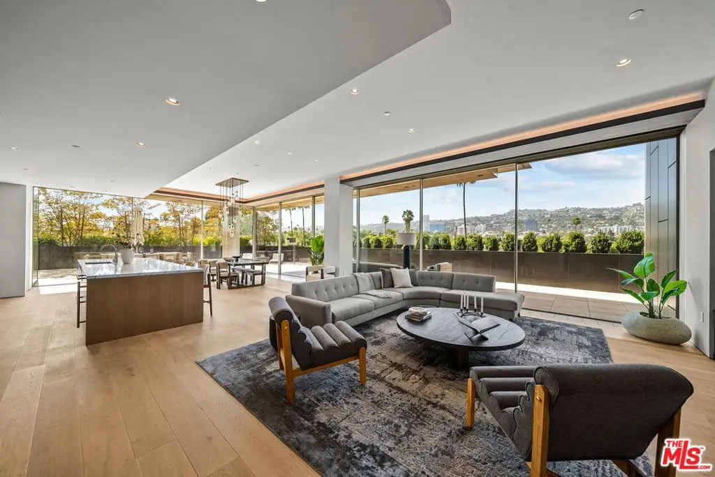 8899 Beverly Boulevard #4A, West Hollywood, CA 90048 - #1