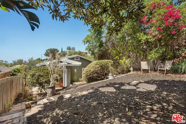 2306 Loma Vista Place, Los Angeles, CA 90039