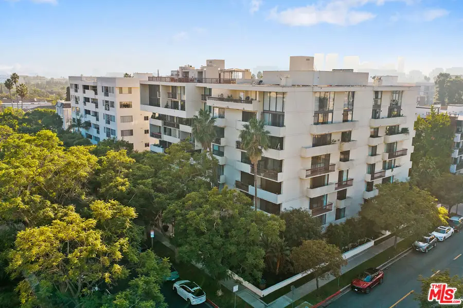 325 N Oakhurst Drive #203, Beverly Hills, CA 90210 - #2