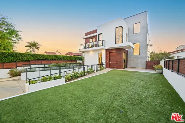 1529 S Point View Street, Los Angeles, CA 90035
