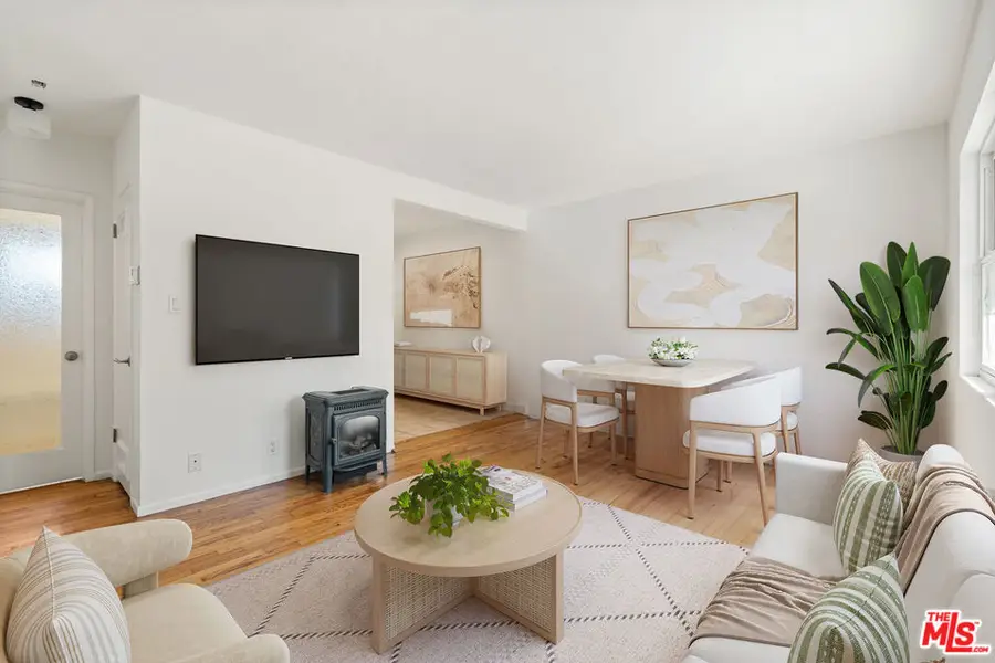 717 Raymond Avenue #3, Santa Monica, CA 90405 - #3
