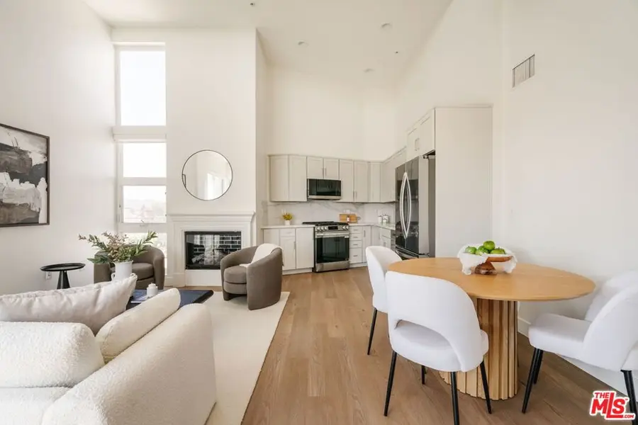 11011 Huston Street #410, North Hollywood, CA 91601 - #2