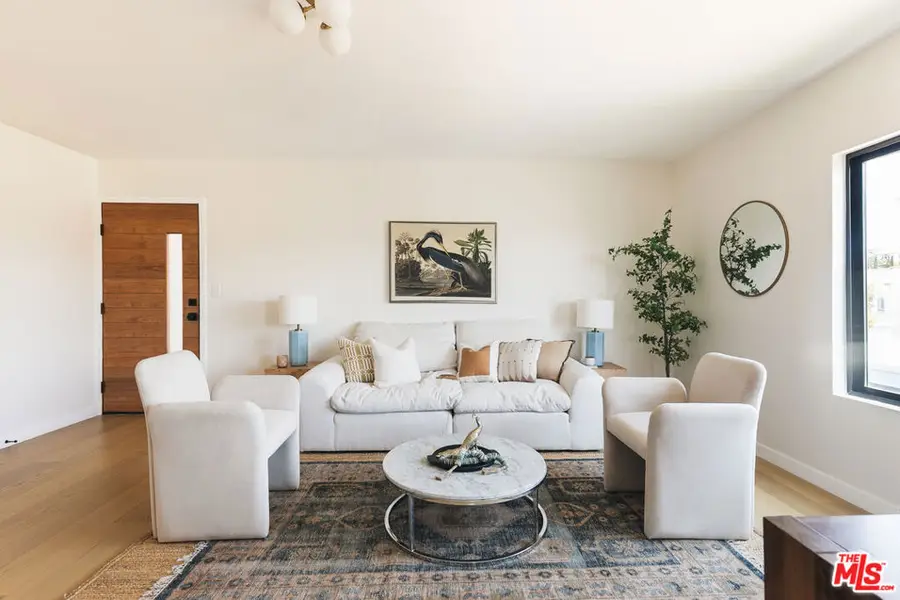 4412 Finley Avenue #4, Los Angeles, CA 90027 - #2