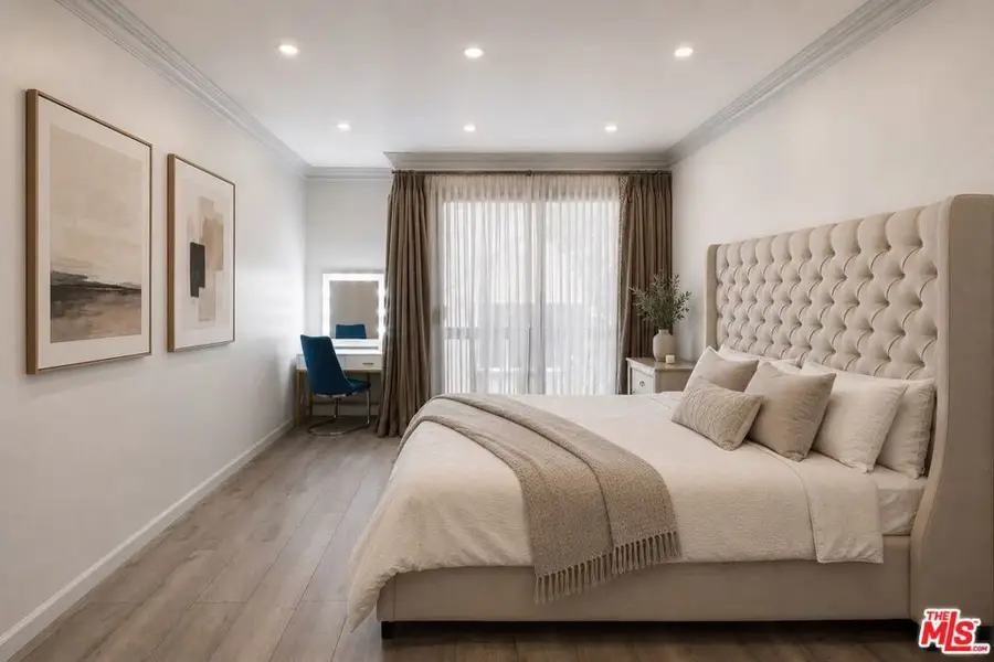 324 N Palm Drive #307, Beverly Hills, CA 90210 - #2