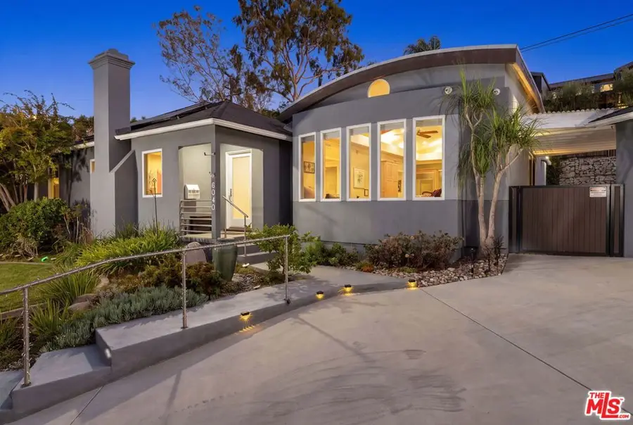 6040 W 76th Place, Los Angeles, CA 90045 - #2