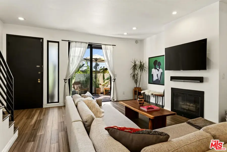 1314 17th Street #6, Santa Monica, CA 90404 - #3