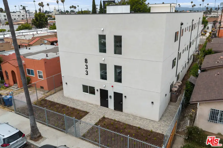 833 W 84th Street, Los Angeles, CA 90044 - #2