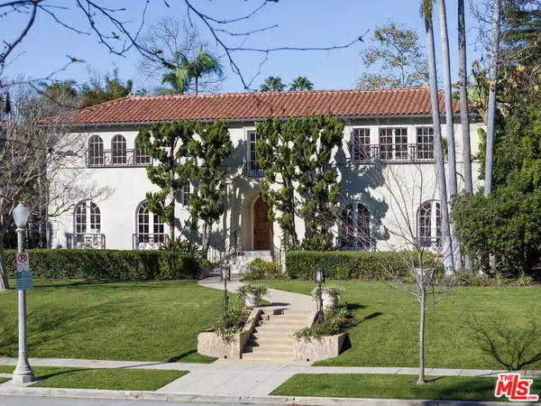 441 S Muirfield Road, Los Angeles, CA 90020