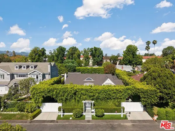 4525 Lemp Avenue, Los Angeles, CA 91602
