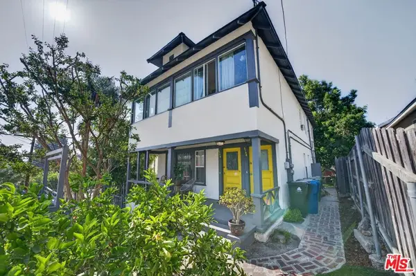 2106 India Street, Los Angeles, CA 90039