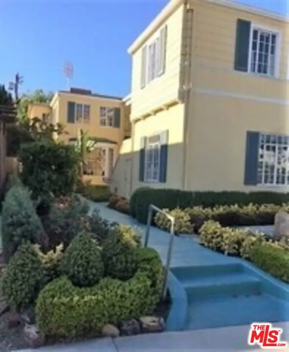 701 Lorraine Boulevard, Los Angeles, CA 90005 - #2