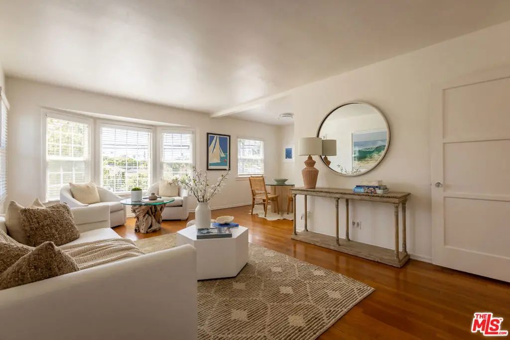 1121 Grant Avenue, Venice, CA 90291 - #1