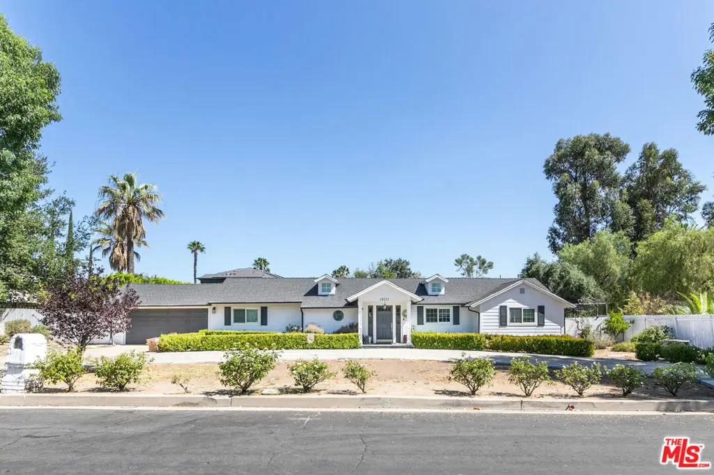 19321 Santa Rita Street, Tarzana, CA 91356 - #1