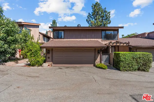 33 Northwoods Lane, La Crescenta, CA 91214