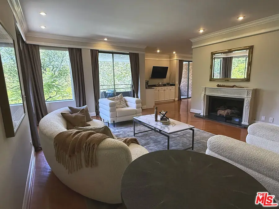 4752 Park Encino Lane #212, Encino, CA 91436 - #2