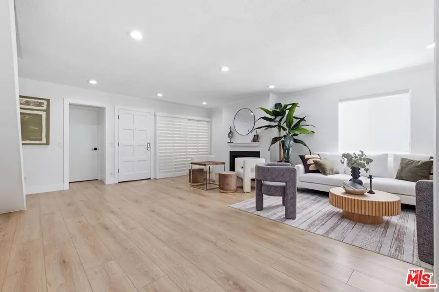 2920 11th Street #6, Santa Monica, CA 90405 - #3