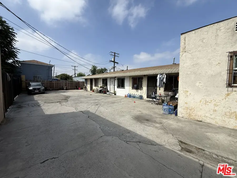 1212 E Rosecrans Avenue, Compton, CA 90221 - #3