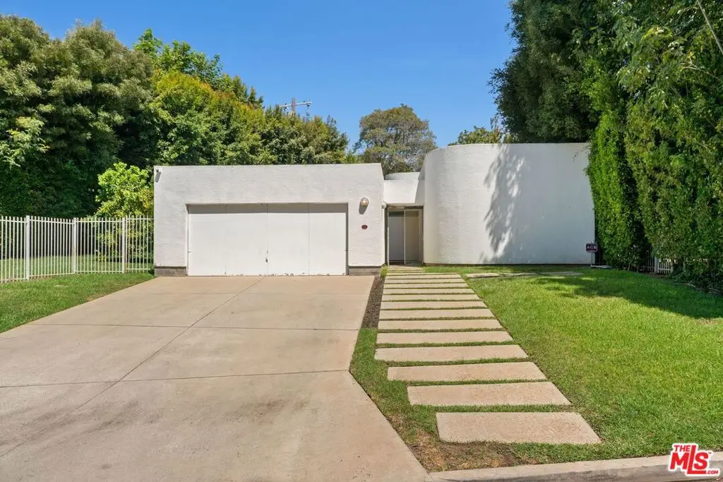 401 N Cliffwood Avenue, Los Angeles, CA 90049 - #1