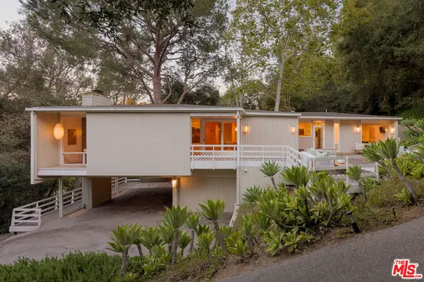 2275 Bowmont Drive, Los Angeles, CA 90210