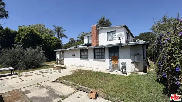 13542 Erwin Street, Los Angeles, CA 91401