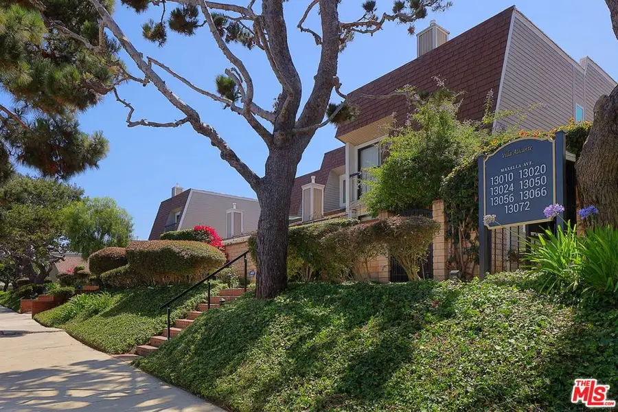 13050 Maxella Avenue #2, Los Angeles, CA 90292 - #3