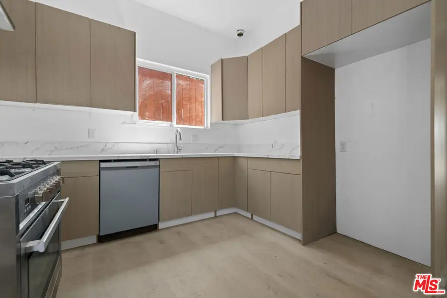934 S Mott Street, Los Angeles, CA 90023 - #3