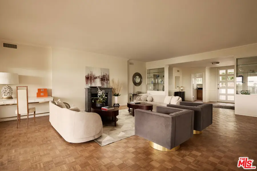949 N Norman Place, Los Angeles, CA 90049 - #3