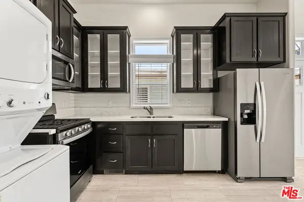 8250 Lankershim Boulevard #186, North Hollywood, CA 91605