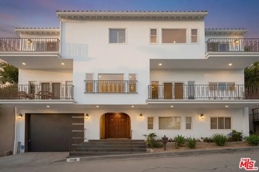 15330 Del Gado Drive, Sherman Oaks, CA 91403 - #3