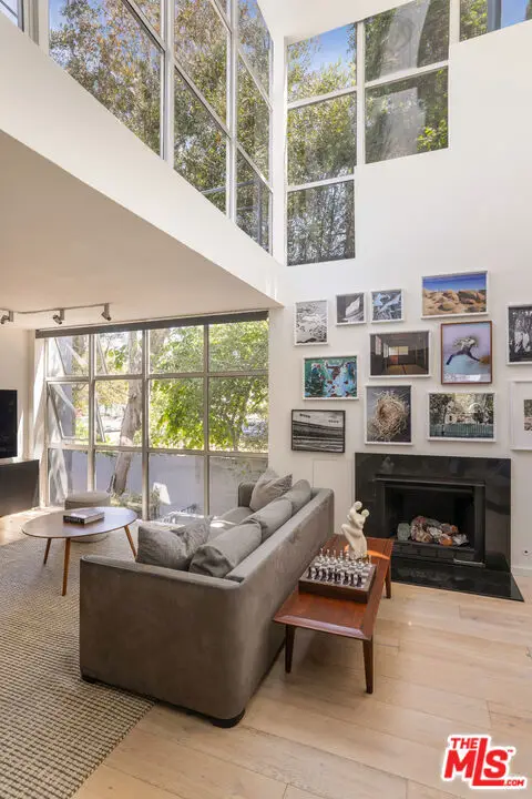 2433 28th Street #B, Santa Monica, CA 90405 - #1