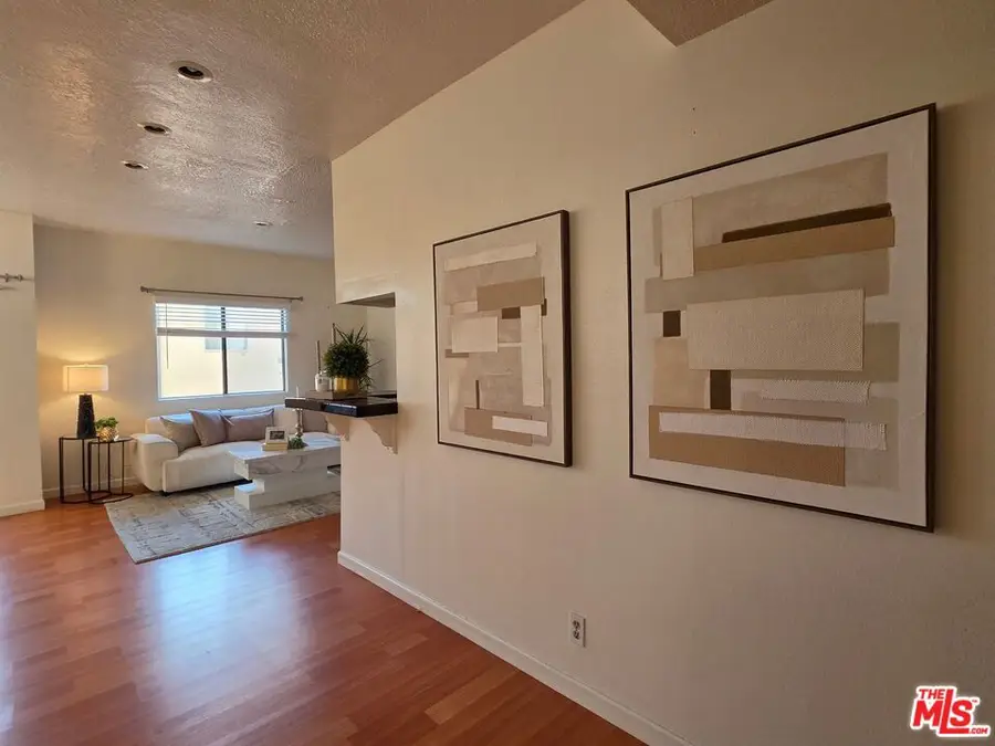 431 S Kingsley Drive #205, Los Angeles, CA 90020 - #2