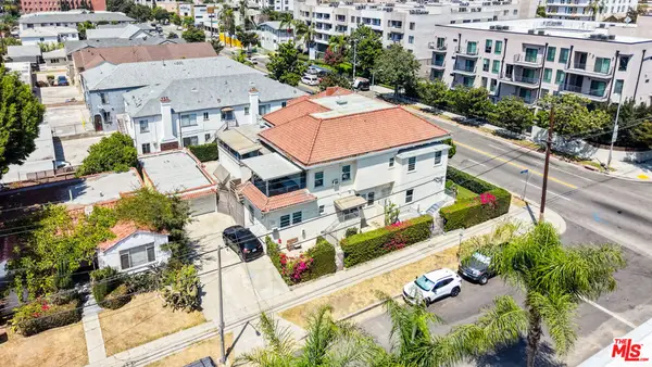 939 S Wilton Place, Los Angeles, CA 90019