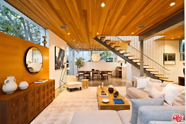 249 Rennie Avenue, Los Angeles, CA 90291