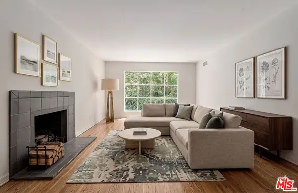 1041 Chantilly Road, Los Angeles, CA 90077
